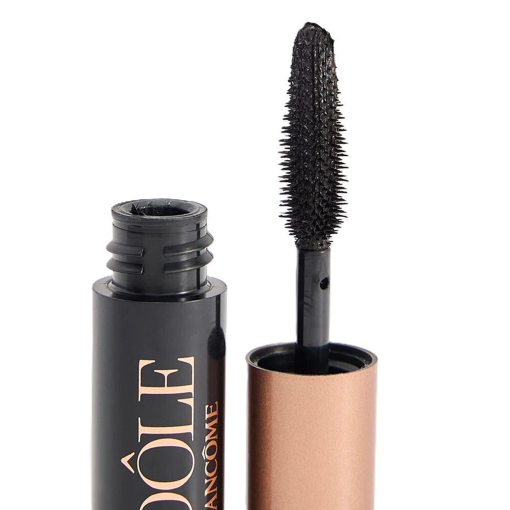  نمای نزدیک برس خمیده ریمل مینی لانکوم Lash Idôle 